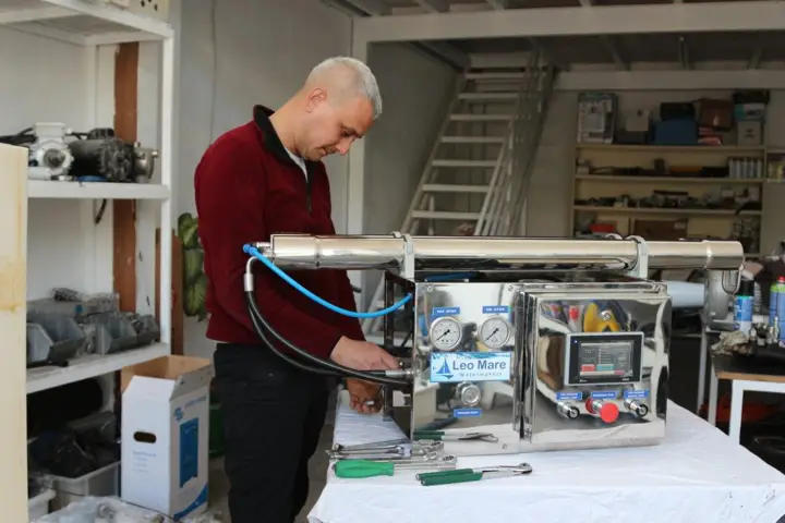 Turgutreis atölyesinde watermaker testi