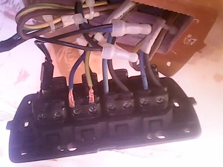 Motor dairesinde elektrik kablolaması