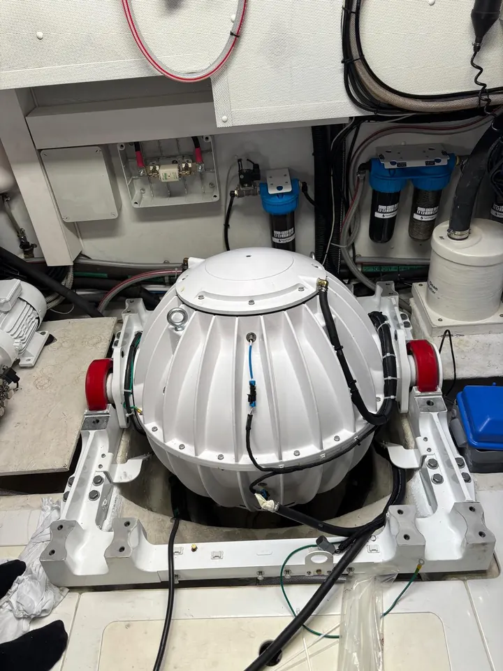 Seakeeper gyro stabilizer after installation