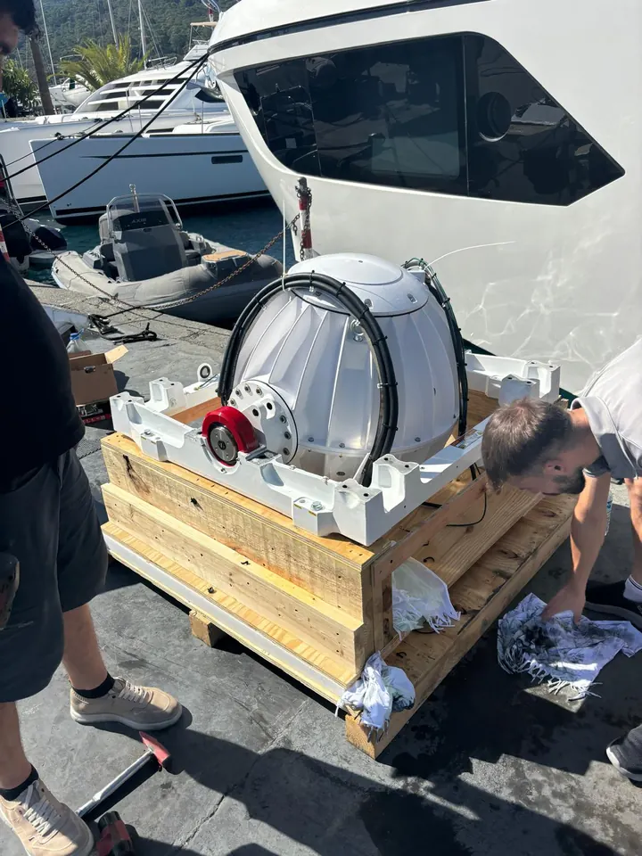 Seakeeper gyro stabilizer sphere and frame